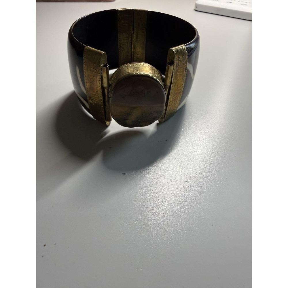 Vintage India clamper bangle horn bone brass stone gem bracelet